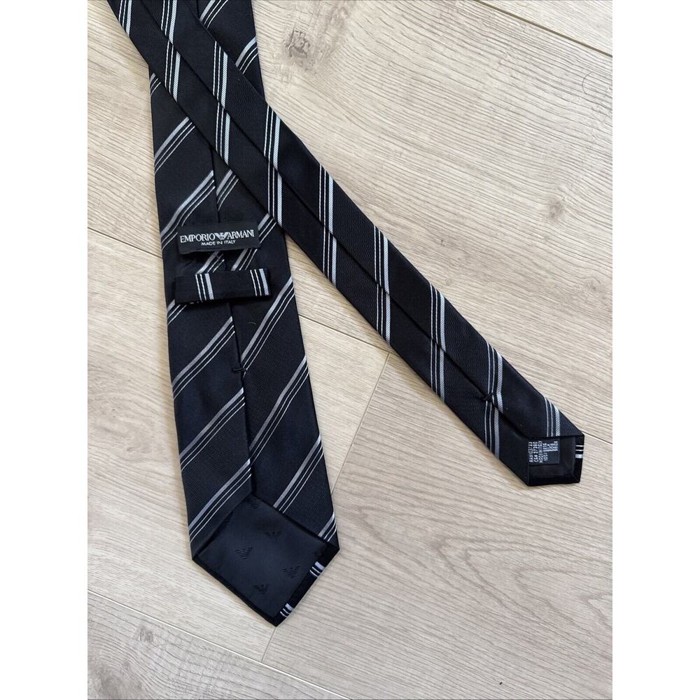 EMPORIO ARMANI Genuine authentic Mens Silk 100 Tie Necktie Multicolor Luxury 32